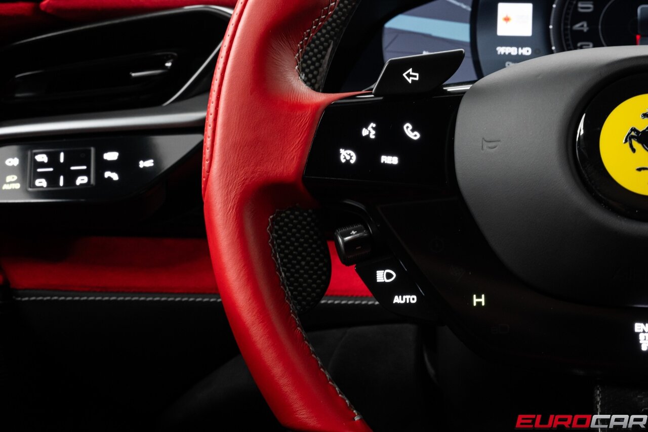 2023 Ferrari SF90 Stradale  *SUSPENSION LIFT * CARBON RACING SEATS* - Photo 35 - Costa Mesa, CA 92626