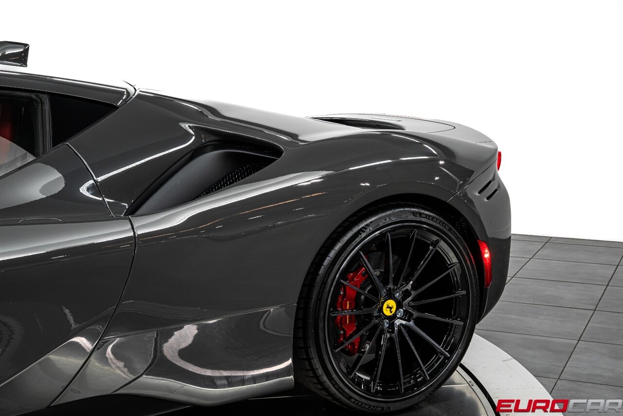 2023 Ferrari SF90 Stradale  *SUSPENSION LIFT * CARBON RACING SEATS* - Photo 19 - Costa Mesa, CA 92626