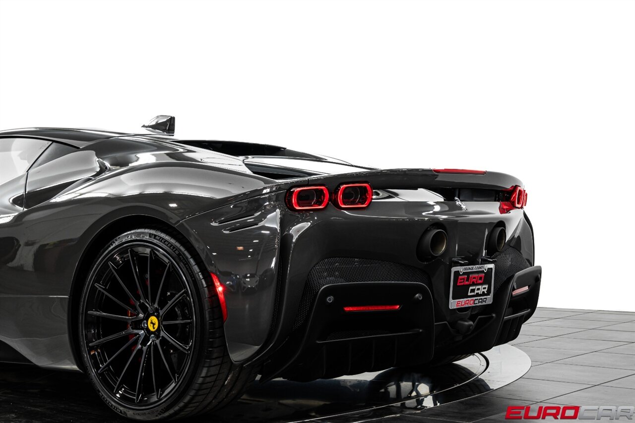 2023 Ferrari SF90 Stradale  *SUSPENSION LIFT * CARBON RACING SEATS* - Photo 21 - Costa Mesa, CA 92626
