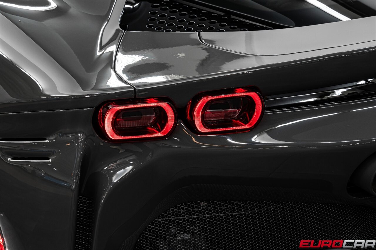 2023 Ferrari SF90 Stradale  *SUSPENSION LIFT * CARBON RACING SEATS* - Photo 24 - Costa Mesa, CA 92626
