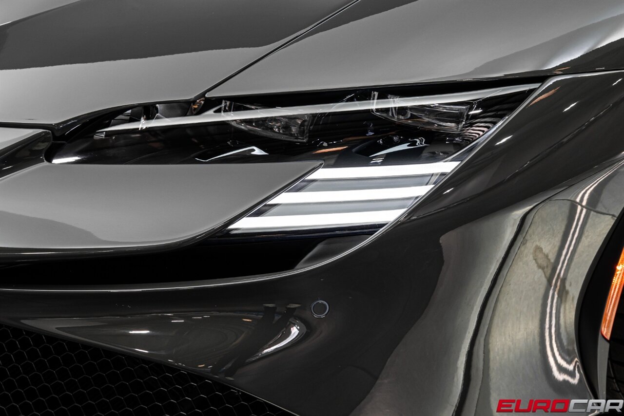 2023 Ferrari SF90 Stradale  *SUSPENSION LIFT * CARBON RACING SEATS* - Photo 14 - Costa Mesa, CA 92626