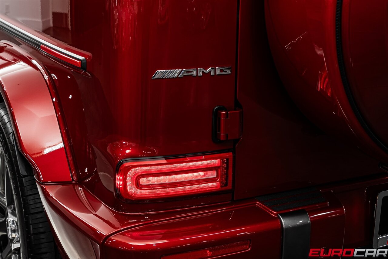 2022 Mercedes-Benz G 63 AMG® *EXCLUSIVE INTERIOR PLUS* - Photo 17 - Costa Mesa, CA 92626