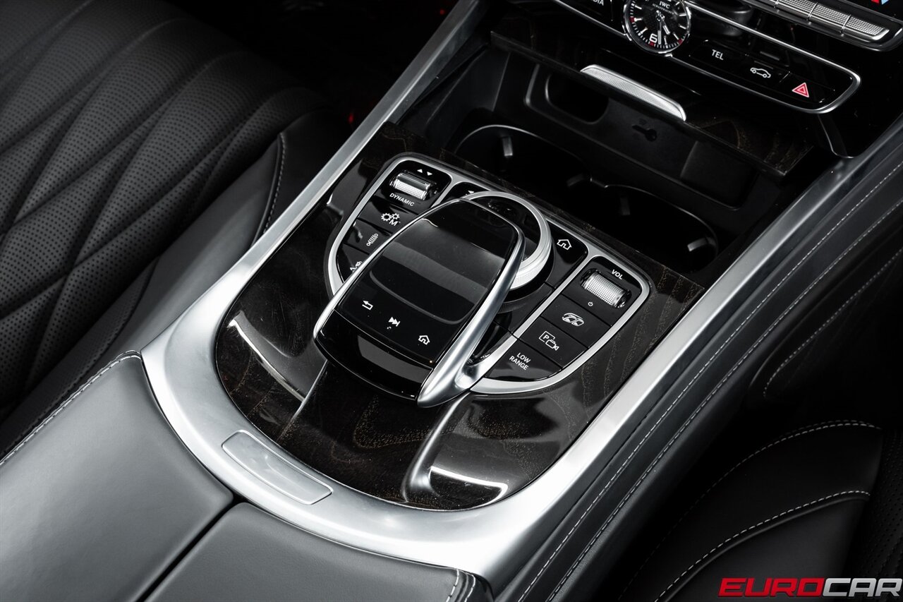 2022 Mercedes-Benz G 63 AMG® *EXCLUSIVE INTERIOR PLUS* - Photo 32 - Costa Mesa, CA 92626