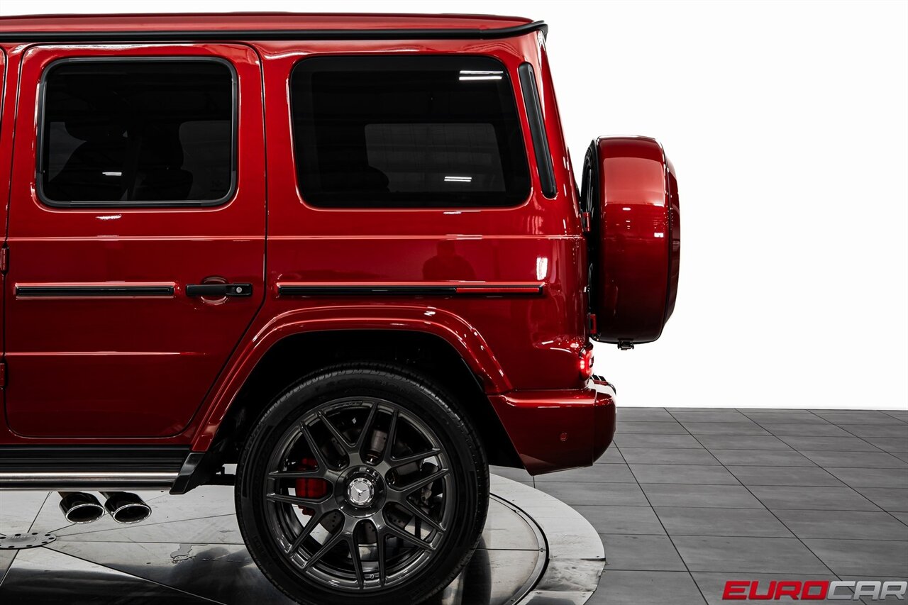 2022 Mercedes-Benz G 63 AMG® *EXCLUSIVE INTERIOR PLUS* - Photo 14 - Costa Mesa, CA 92626