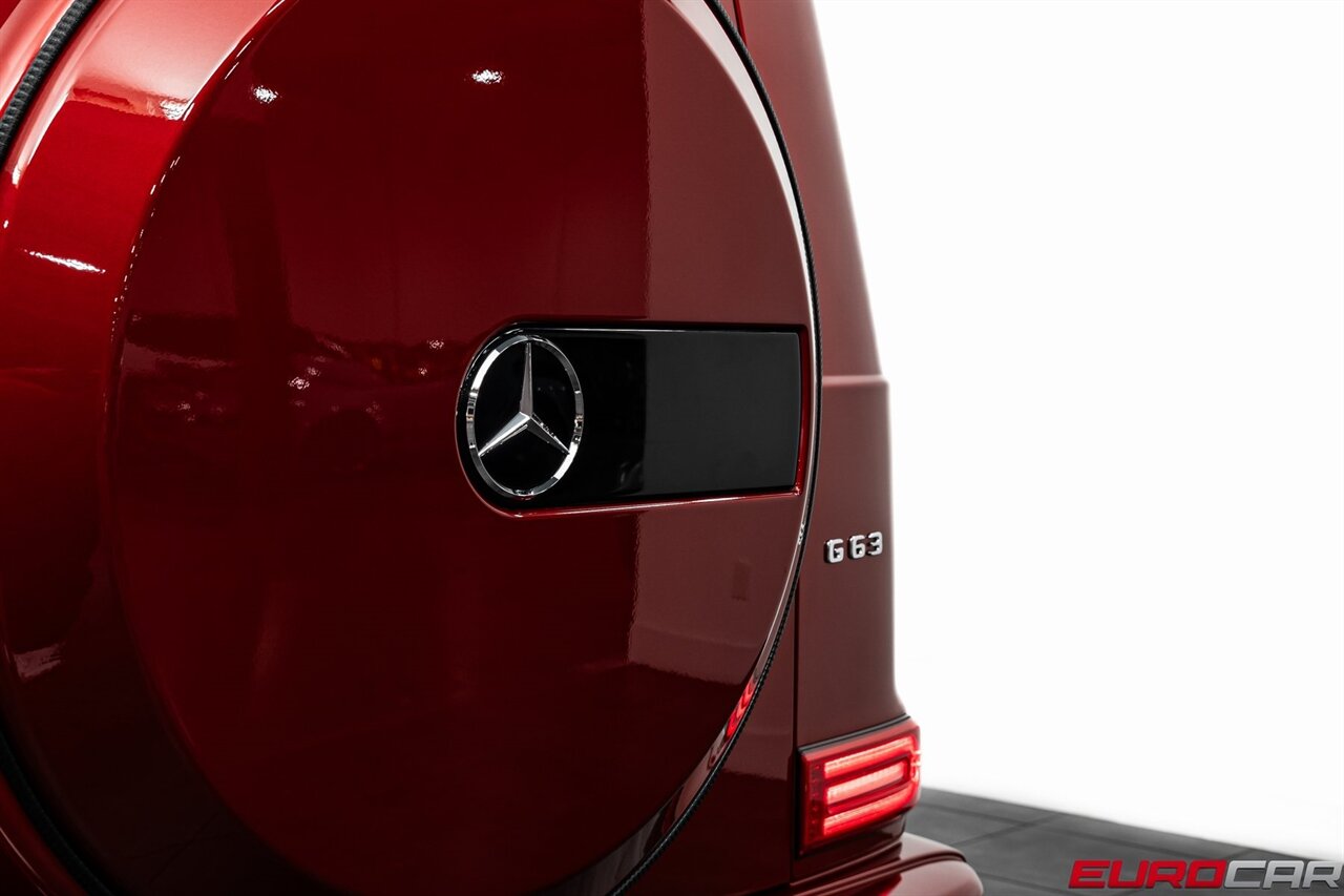 2022 Mercedes-Benz G 63 AMG® *EXCLUSIVE INTERIOR PLUS* - Photo 18 - Costa Mesa, CA 92626