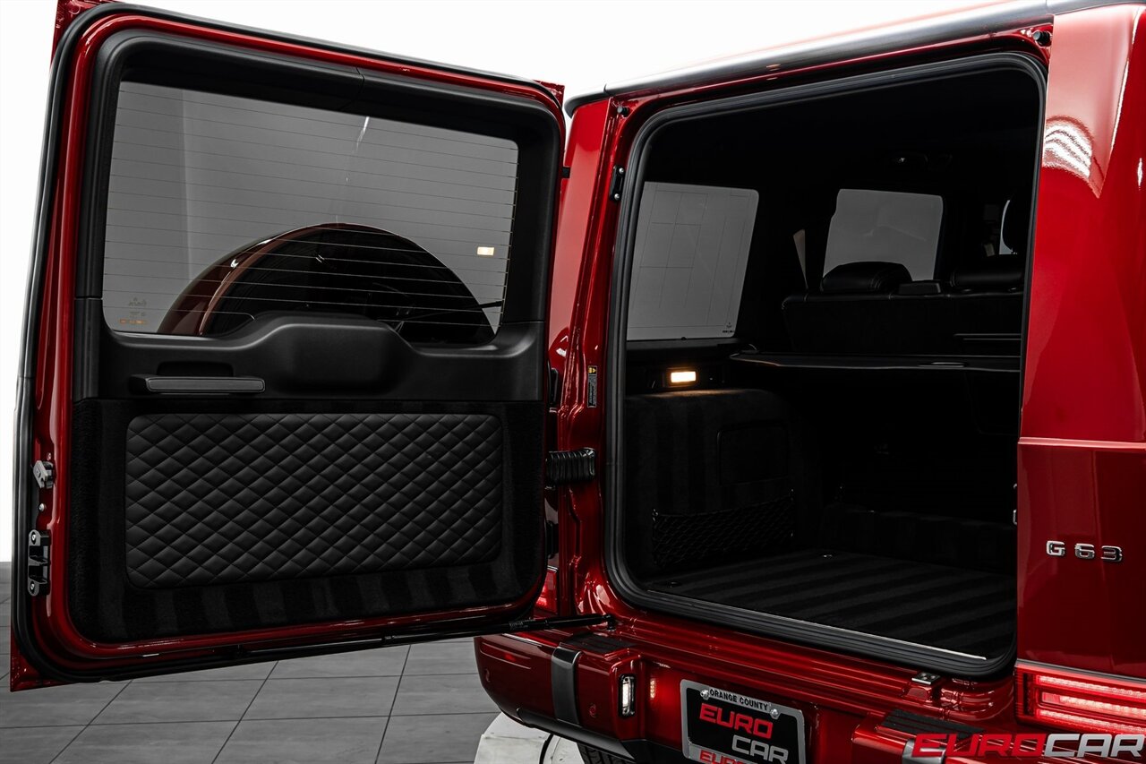 2022 Mercedes-Benz G 63 AMG® *EXCLUSIVE INTERIOR PLUS* - Photo 16 - Costa Mesa, CA 92626
