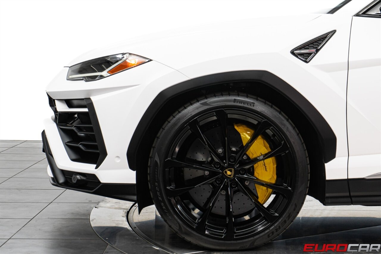 2022 Lamborghini Urus *23 " WHEELS * COMFORT SEAT PACKAGE* - Photo 13 - Costa Mesa, CA 92626