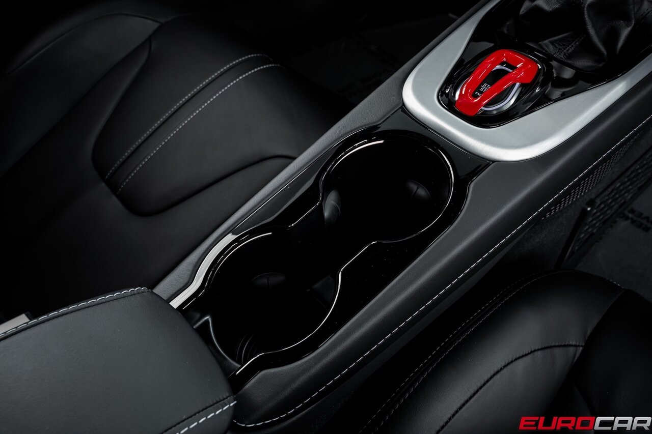 2025 Lotus Emira *6-SPEED MANUAL * NEW CAR* - Photo 31 - Costa Mesa, CA 92626