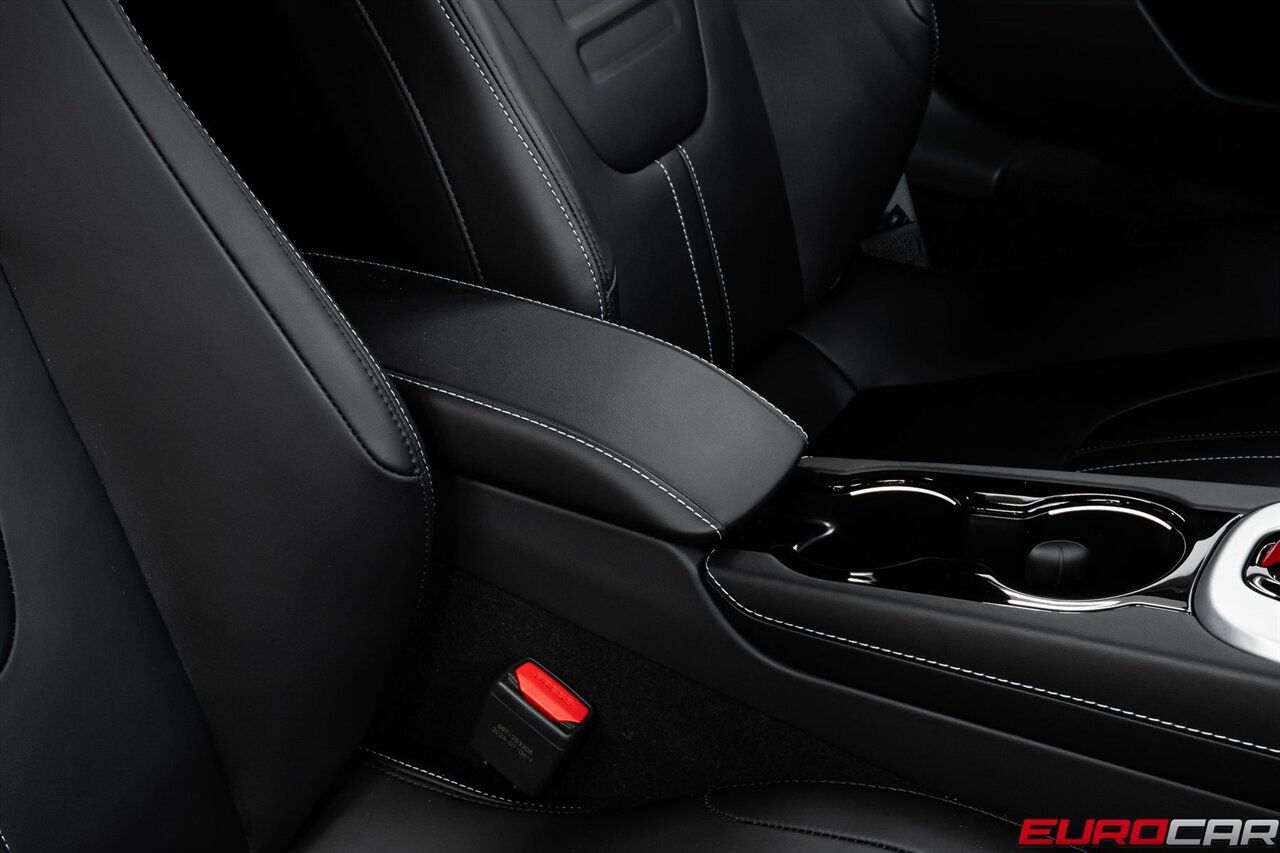 2025 Lotus Emira *6-SPEED MANUAL * NEW CAR* - Photo 33 - Costa Mesa, CA 92626