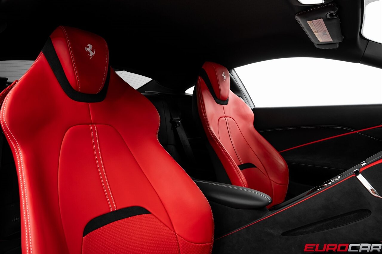 2023 Ferrari Roma *CARBON STEERING WHEEL * CUSTOM VOSSEN WHEELS* - Photo 40 - Costa Mesa, CA 92626