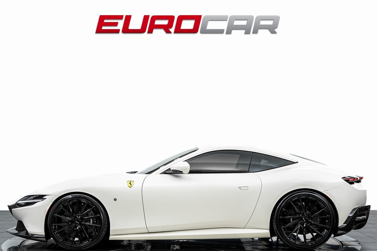 2023 Ferrari Roma *CARBON STEERING WHEEL * CUSTOM VOSSEN WHEELS* - Photo 2 - Costa Mesa, CA 92626