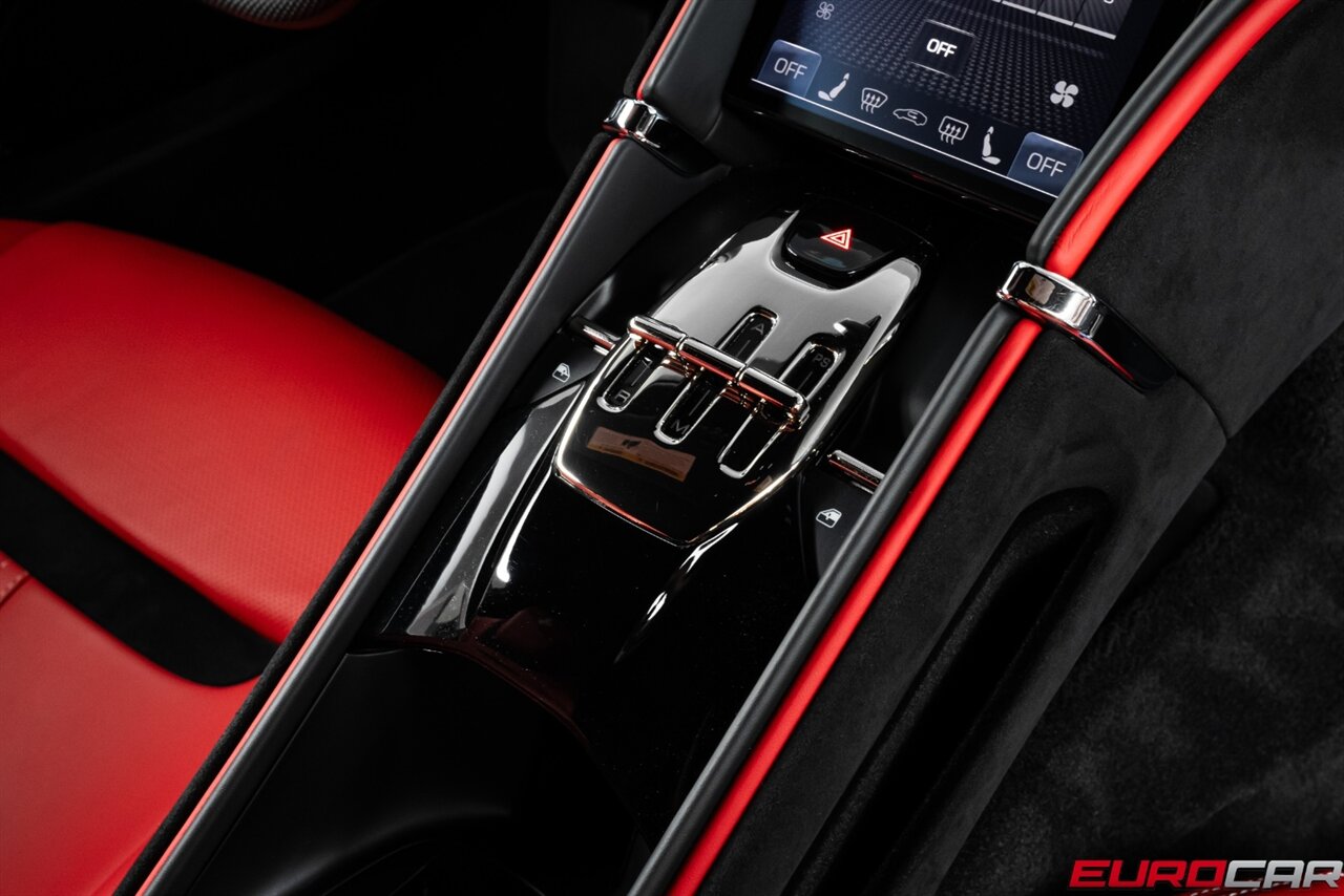 2023 Ferrari Roma *CARBON STEERING WHEEL * CUSTOM VOSSEN WHEELS* - Photo 80 - Costa Mesa, CA 92626
