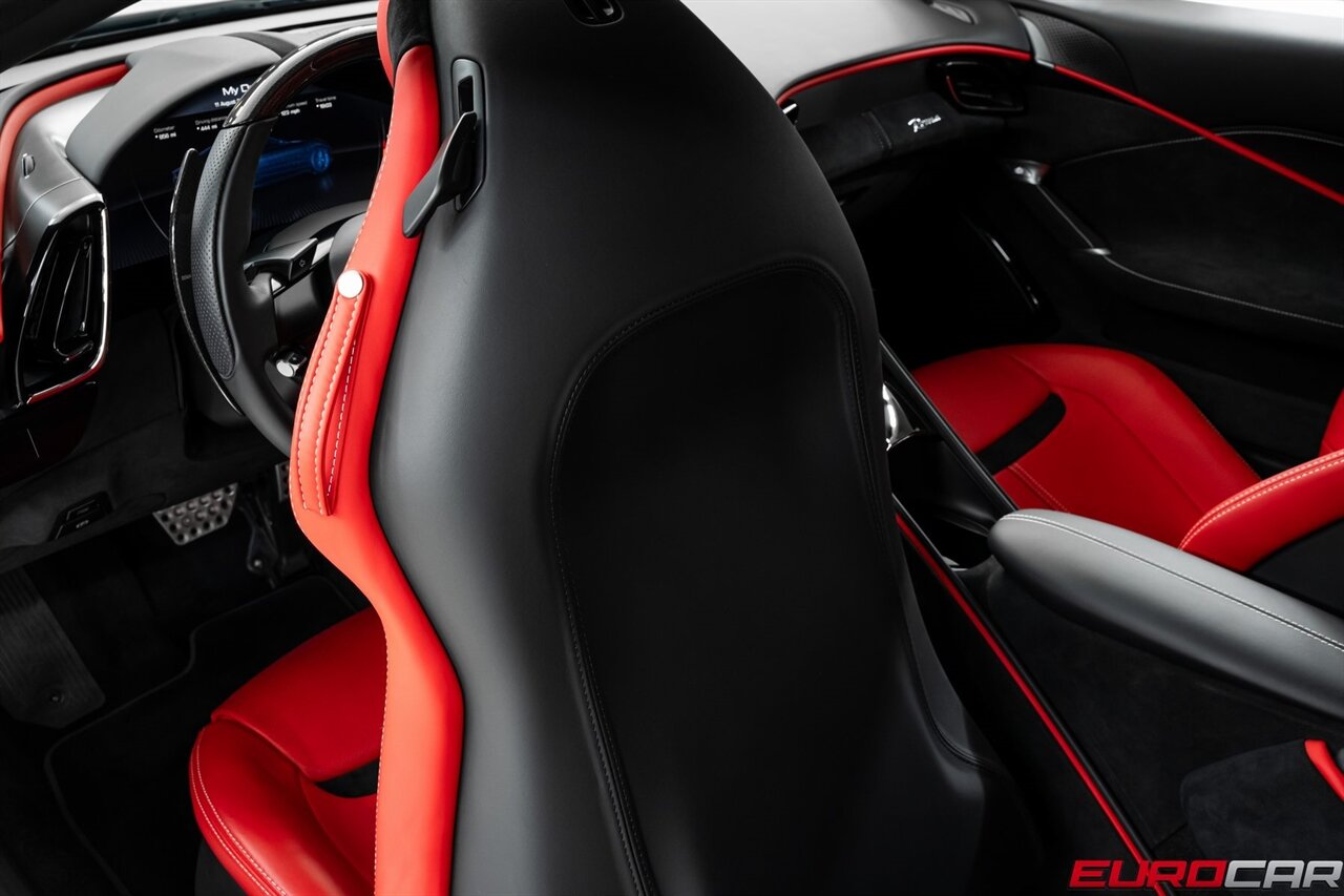 2023 Ferrari Roma *CARBON STEERING WHEEL * CUSTOM VOSSEN WHEELS* - Photo 43 - Costa Mesa, CA 92626