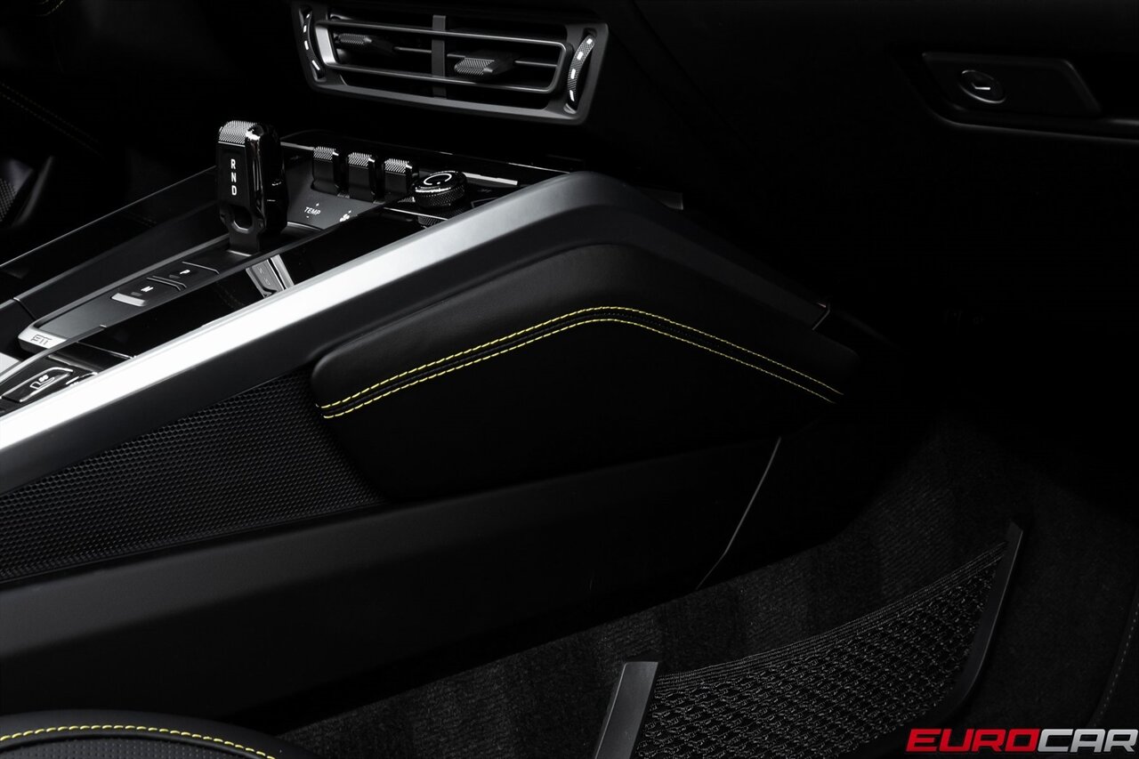 2025 Porsche 911 Turbo S *SPORTDESIGN PACKAGE * FRONT AXLE LIFT * FULL BODY SATIN PPF* - Photo 42 - Costa Mesa, CA 92626