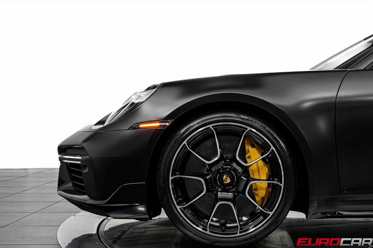2025 Porsche 911 Turbo S *SPORTDESIGN PACKAGE * FRONT AXLE LIFT * FULL BODY SATIN PPF* - Photo 17 - Costa Mesa, CA 92626