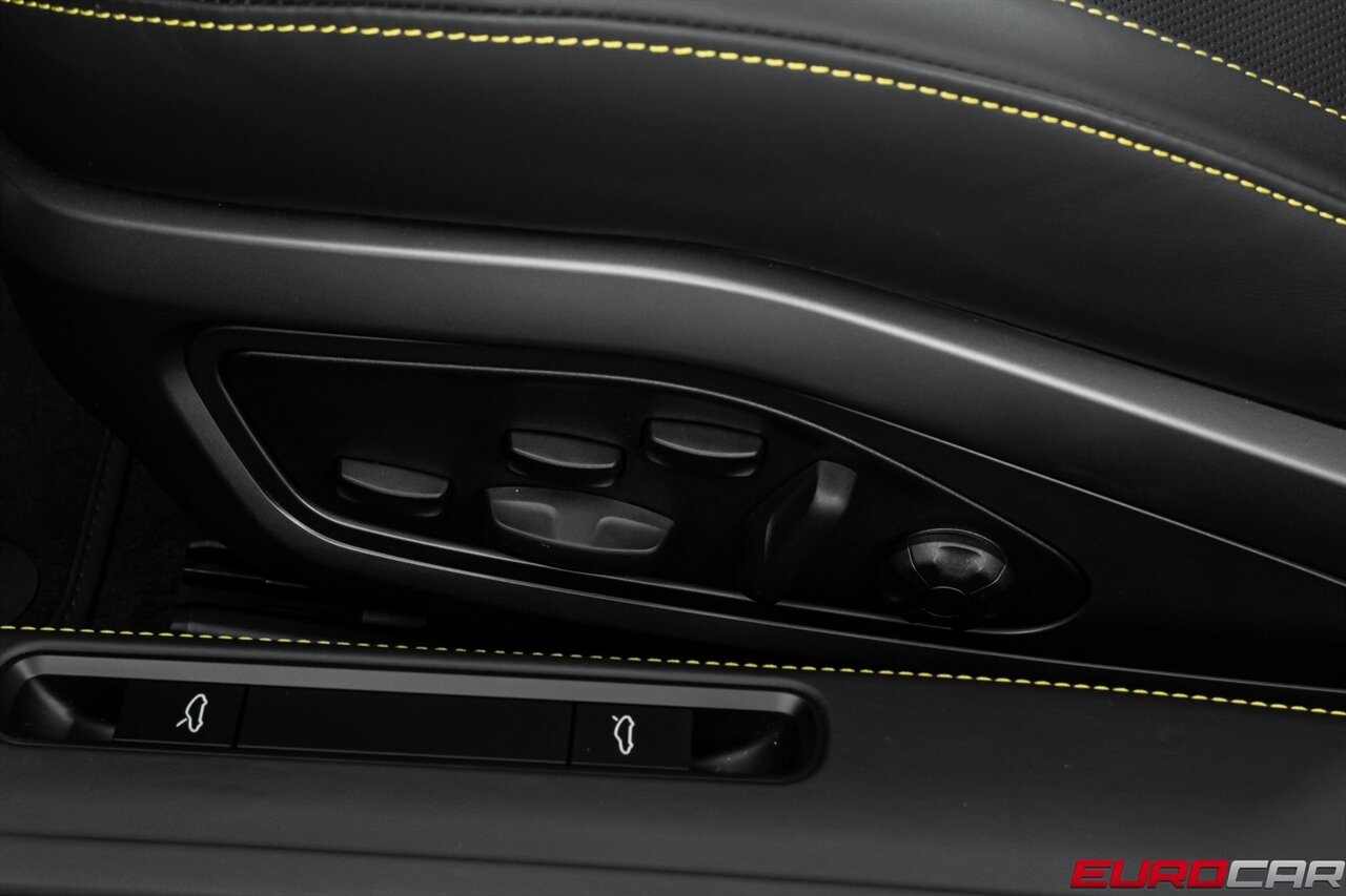 2025 Porsche 911 Turbo S *SPORTDESIGN PACKAGE * FRONT AXLE LIFT * FULL BODY SATIN PPF* - Photo 50 - Costa Mesa, CA 92626