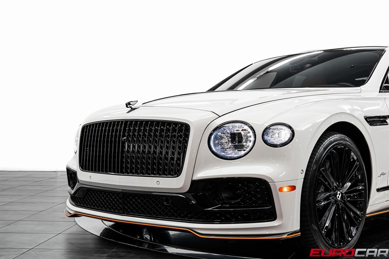 2023 Bentley Flying Spur Speed  *MASSIVE $379,745 MSRP * MULLINER PACK * STYLING SPEC * FRONT PPF* - Photo 13 - Costa Mesa, CA 92626
