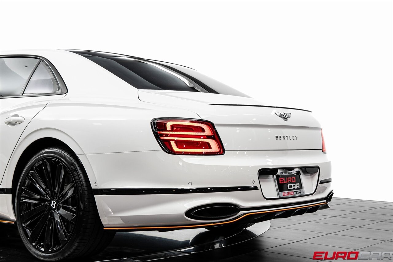 2023 Bentley Flying Spur Speed  *MASSIVE $379,745 MSRP * MULLINER PACK * STYLING SPEC * FRONT PPF* - Photo 18 - Costa Mesa, CA 92626