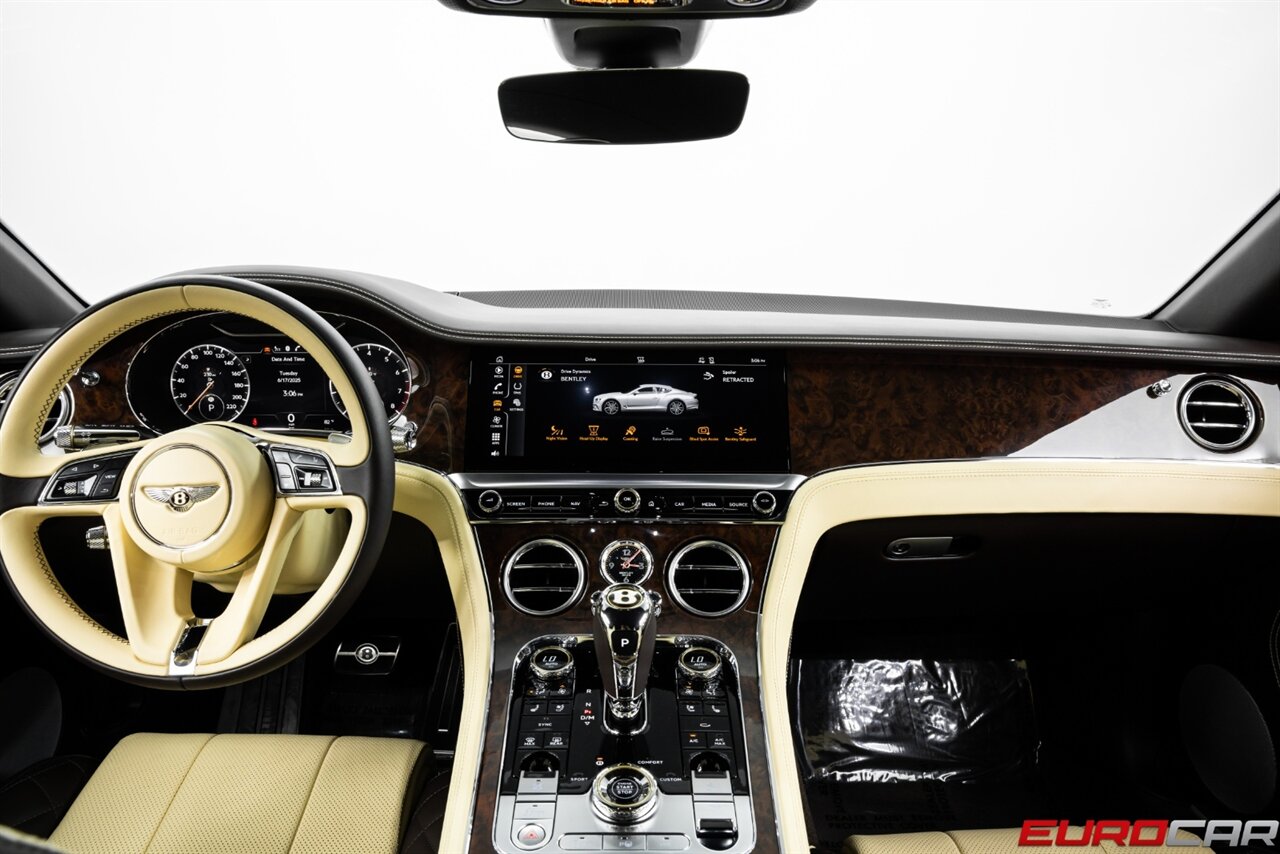 2020 Bentley Continental GT V8 *MULLINER DRIVING SPEC * TOURING SPEC * COMFORT SEATS* - Photo 23 - Costa Mesa, CA 92626