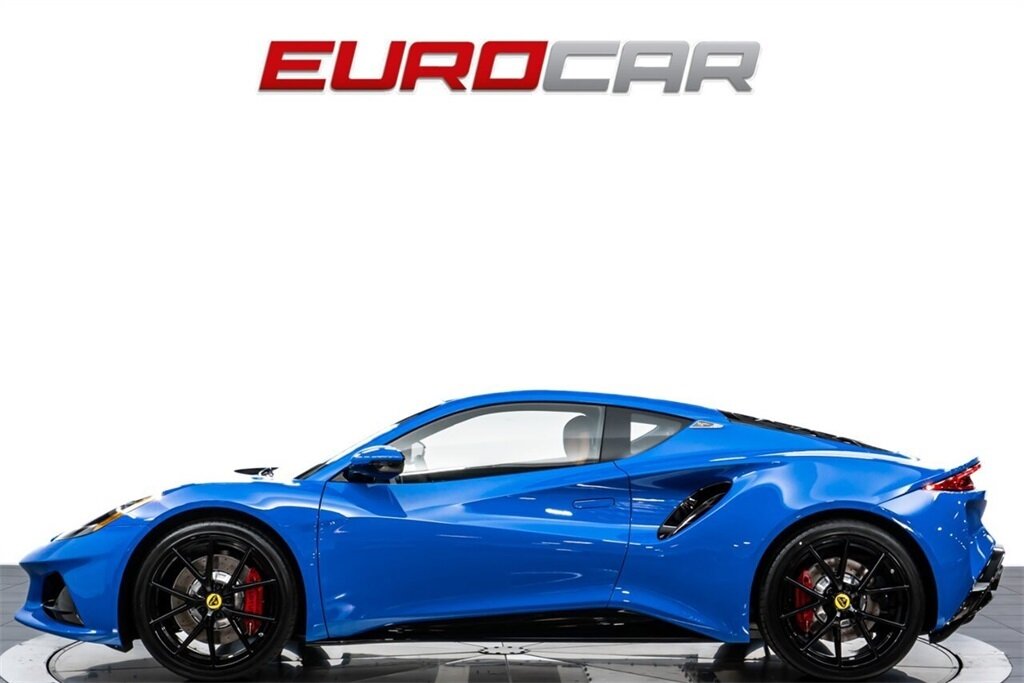 2025 Lotus Emira V6  *6-SPEED MANUAL * NEW CAR* - Photo 2 - Costa Mesa, CA 92626
