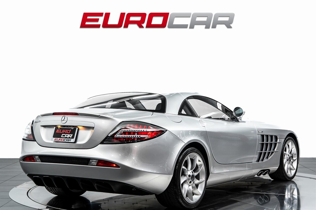 2005 Mercedes-Benz SLR  *LESS THAN 3,000 MILES * CARBON FIBER REINFORCED BUCKET SEATS* - Photo 5 - Costa Mesa, CA 92626