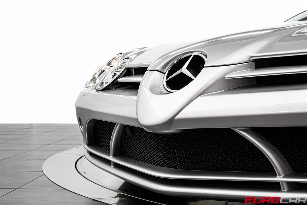 2005 Mercedes-Benz SLR  *LESS THAN 3,000 MILES * CARBON FIBER REINFORCED BUCKET SEATS* - Photo 13 - Costa Mesa, CA 92626