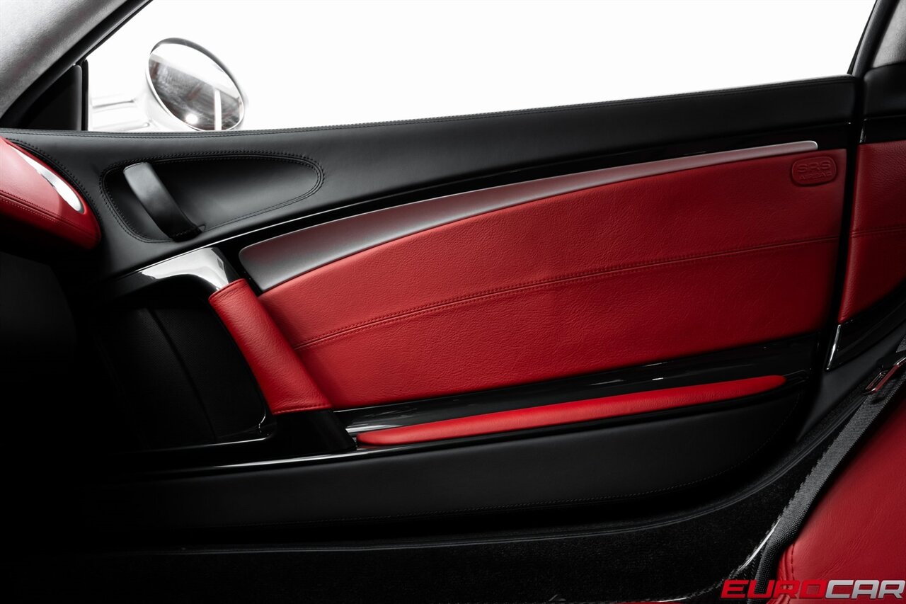 2005 Mercedes-Benz SLR *LESS THAN 3,000 MILES * CARBON FIBER SEATS*  *LESS THAN 3,000 MILES * CARBON FIBER REINFORCED BUCKET SEATS* - Photo 24 - Costa Mesa, CA 92626