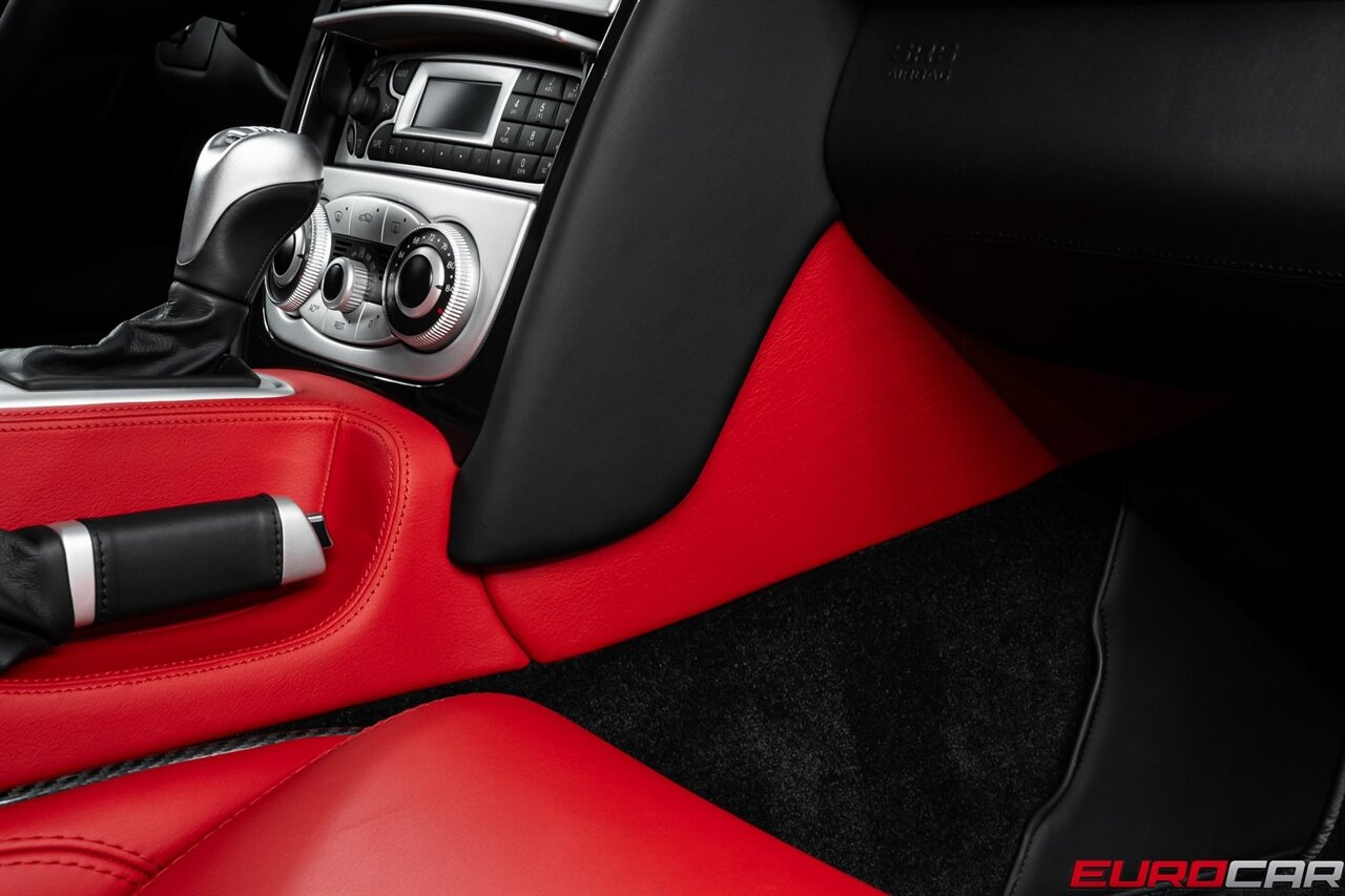 2005 Mercedes-Benz SLR *LESS THAN 3,000 MILES * CARBON FIBER SEATS*  *LESS THAN 3,000 MILES * CARBON FIBER REINFORCED BUCKET SEATS* - Photo 37 - Costa Mesa, CA 92626