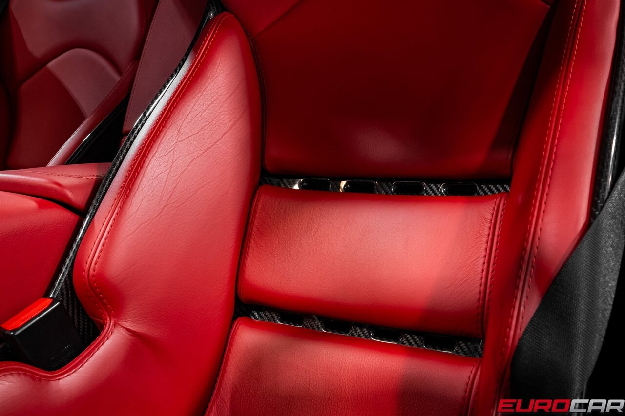 2005 Mercedes-Benz SLR *LESS THAN 3,000 MILES * CARBON FIBER SEATS*  *LESS THAN 3,000 MILES * CARBON FIBER REINFORCED BUCKET SEATS* - Photo 43 - Costa Mesa, CA 92626