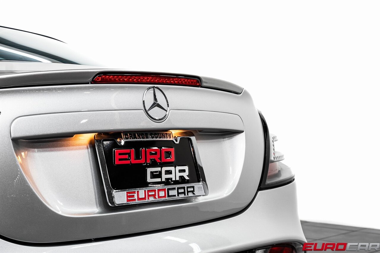 2005 Mercedes-Benz SLR *LESS THAN 3,000 MILES * CARBON FIBER SEATS*  *LESS THAN 3,000 MILES * CARBON FIBER REINFORCED BUCKET SEATS* - Photo 20 - Costa Mesa, CA 92626