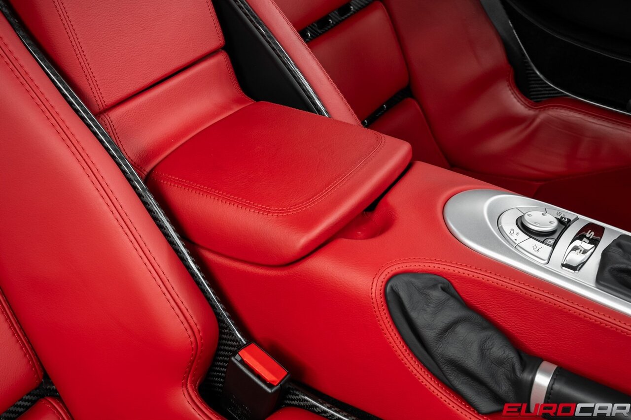 2005 Mercedes-Benz SLR *LESS THAN 3,000 MILES * CARBON FIBER SEATS*  *LESS THAN 3,000 MILES * CARBON FIBER REINFORCED BUCKET SEATS* - Photo 36 - Costa Mesa, CA 92626