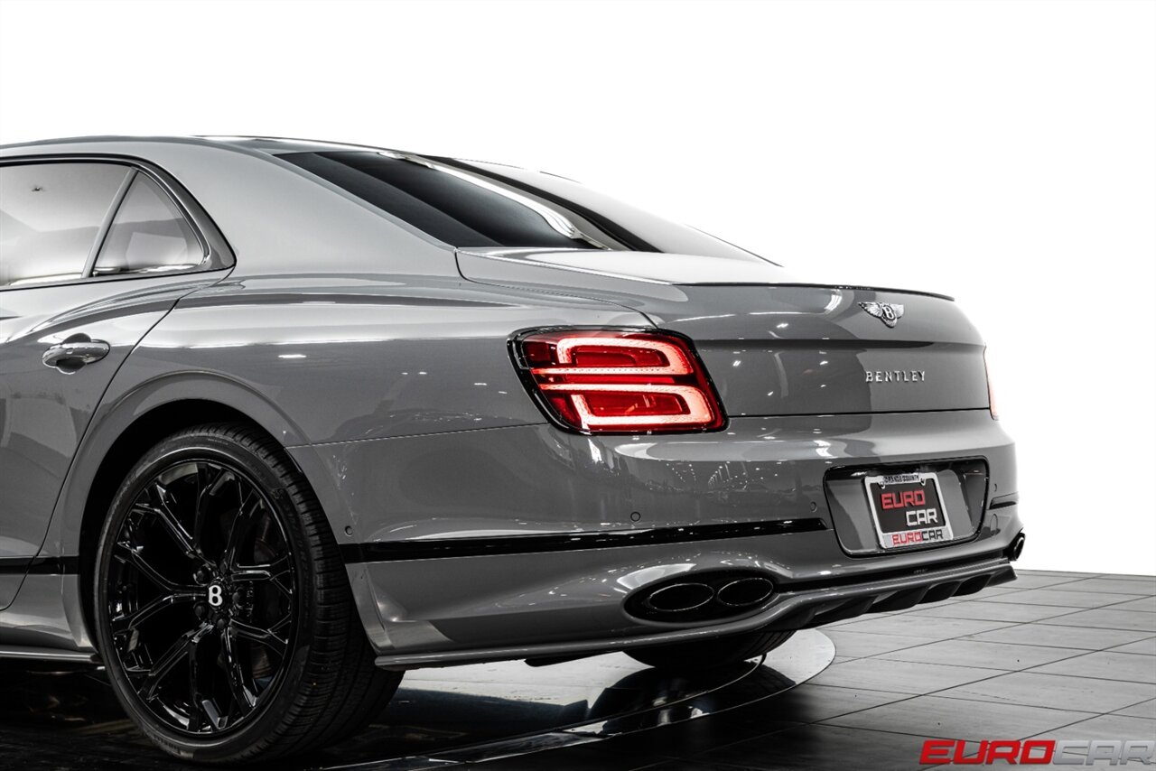 2023 Bentley Flying Spur V8 *1 of 5 IN THE WORLD * GREYSTONE COLLECTION * OVER $340K NEW! * - Photo 16 - Costa Mesa, CA 92626