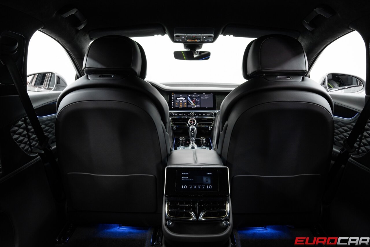 2023 Bentley Flying Spur V8 *1 of 5 IN THE WORLD * GREYSTONE COLLECTION * OVER $340K NEW! * - Photo 21 - Costa Mesa, CA 92626