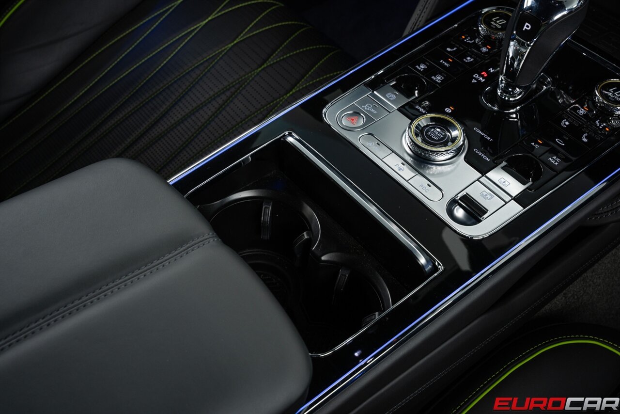 2023 Bentley Flying Spur V8 *1 of 5 IN THE WORLD * GREYSTONE COLLECTION * OVER $340K NEW! * - Photo 31 - Costa Mesa, CA 92626