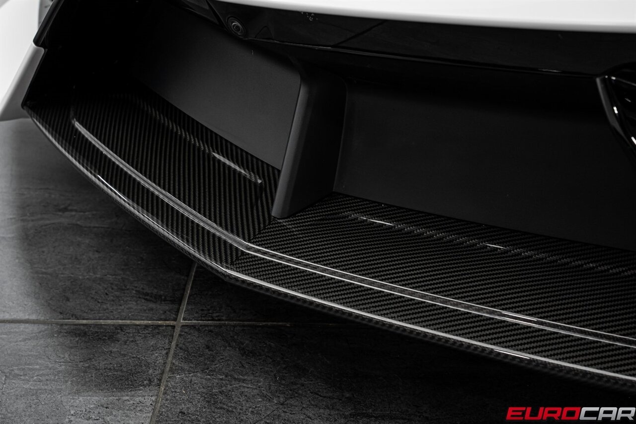 2025 Lamborghini Revuelto  *$56,600 IN CARBON OPTIONS * SPECIAL PAINT * SPORTIVA TRIM* - Photo 15 - Costa Mesa, CA 92626
