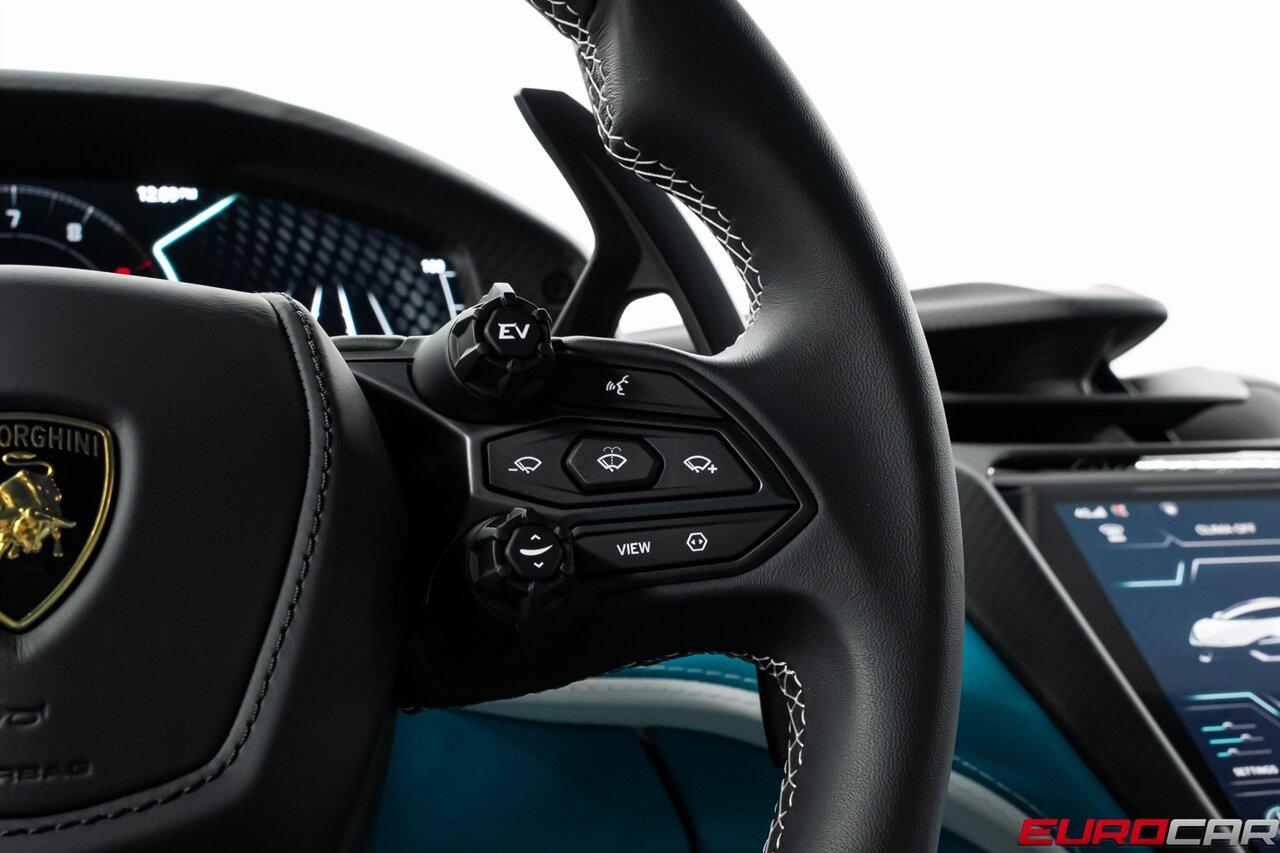 2025 Lamborghini Revuelto  *$56,600 IN CARBON OPTIONS * SPECIAL PAINT * SPORTIVA TRIM* - Photo 43 - Costa Mesa, CA 92626