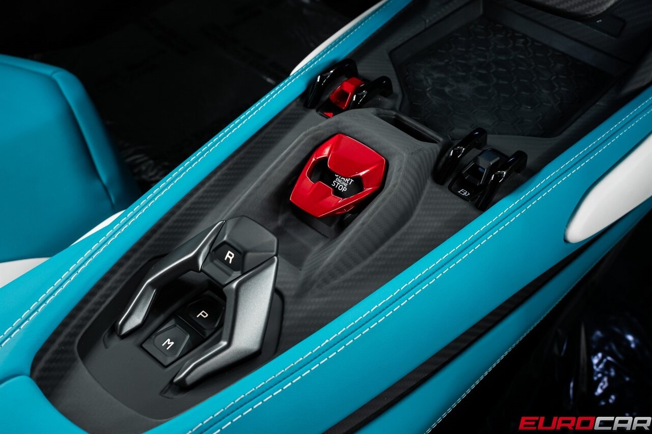 2025 Lamborghini Revuelto  *$56,600 IN CARBON OPTIONS * SPECIAL PAINT * SPORTIVA TRIM* - Photo 46 - Costa Mesa, CA 92626