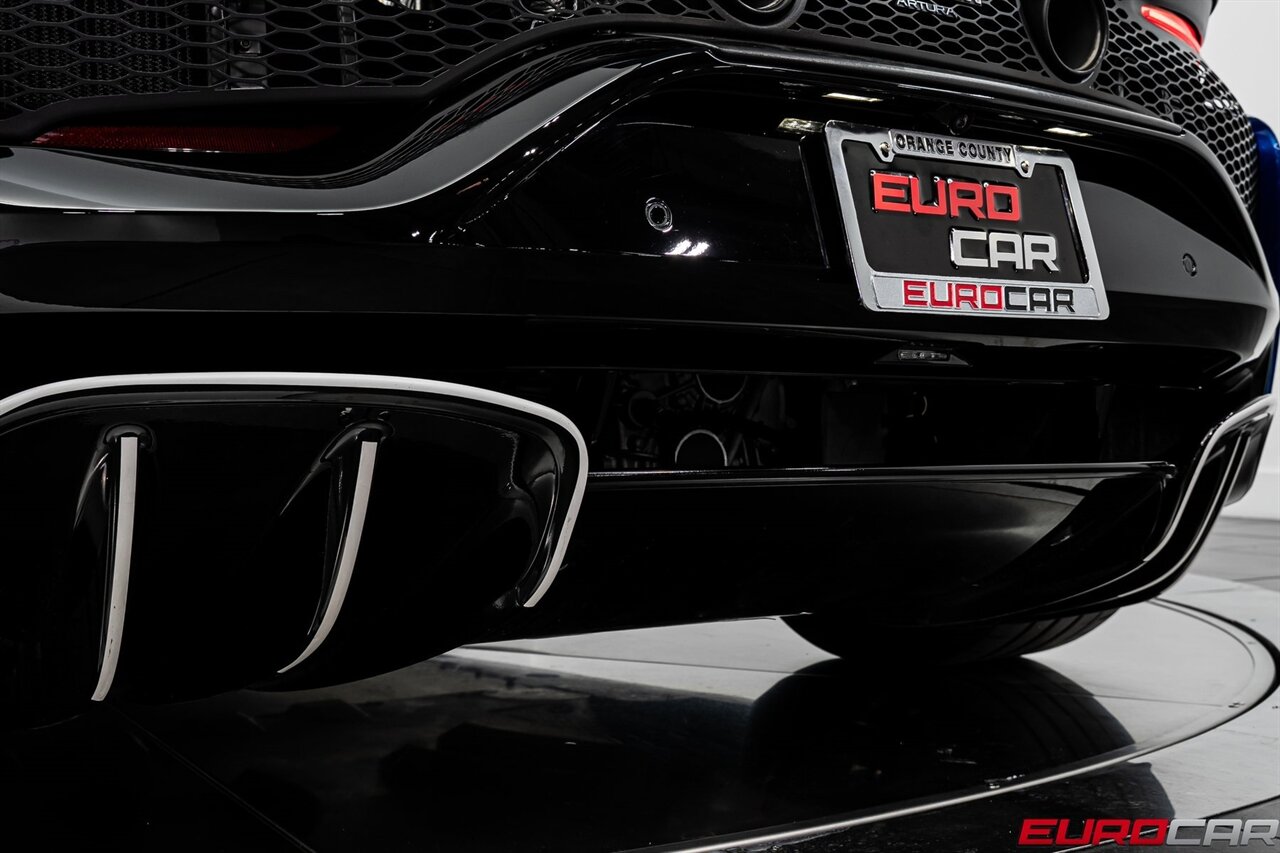 2023 McLaren Artura - Photo 22 - Costa Mesa, CA 92626