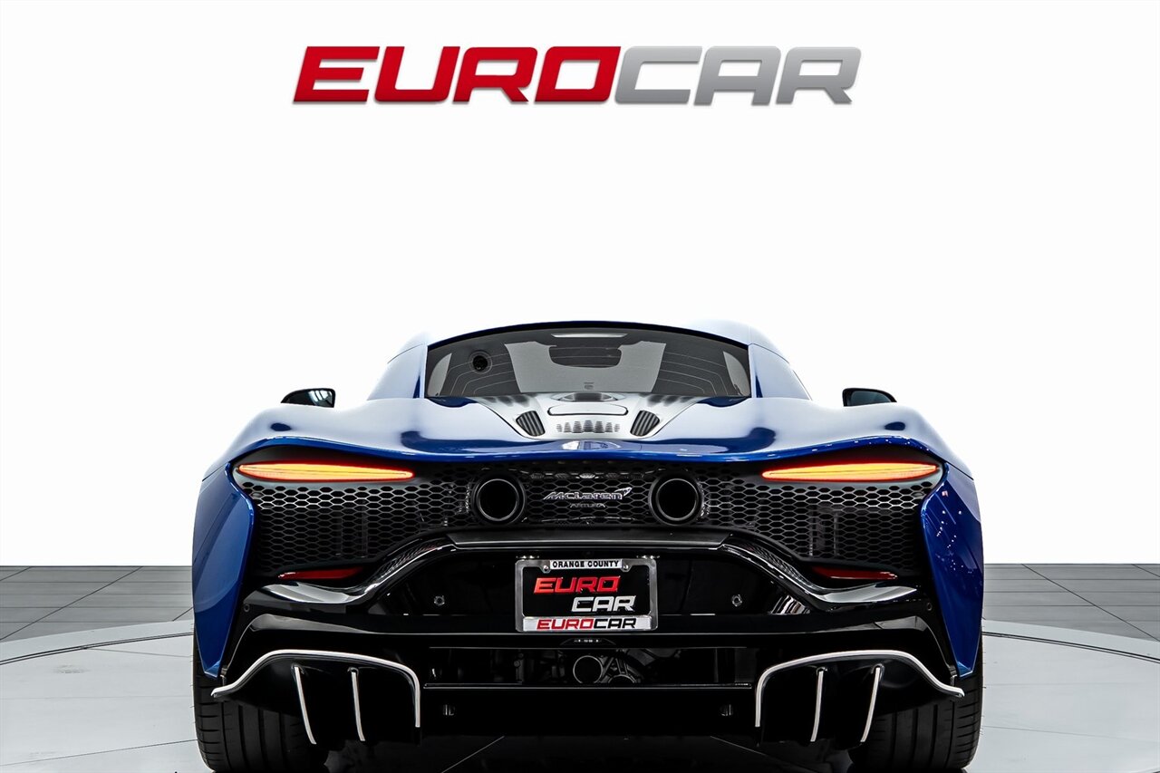 2023 McLaren Artura - Photo 4 - Costa Mesa, CA 92626