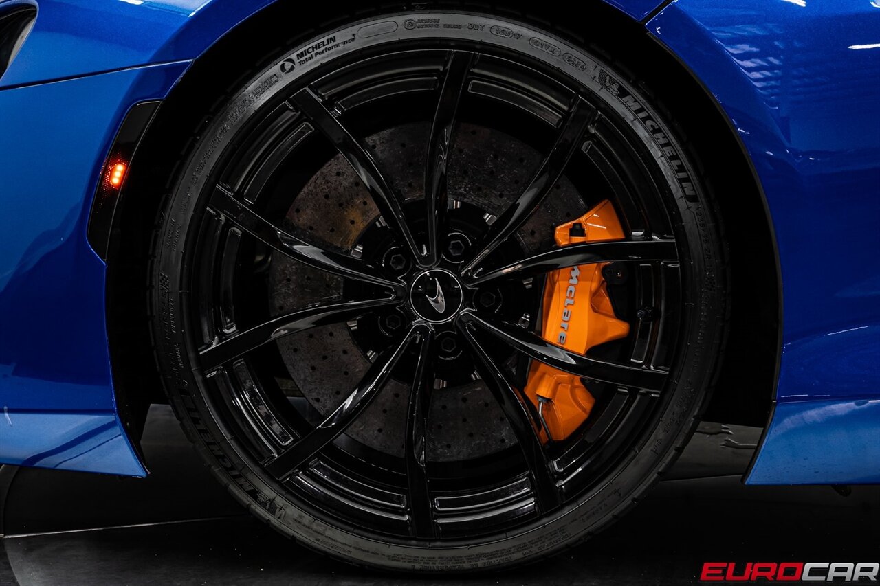 2023 McLaren Artura - Photo 23 - Costa Mesa, CA 92626