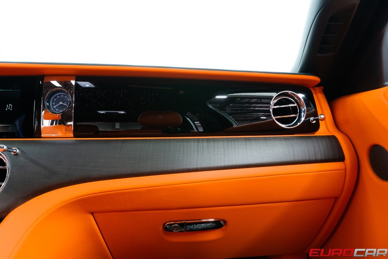 2024 Rolls-Royce Ghost  *STARLIGHT HEADLINER * 24 " CUSTOM WHEELS * BLACKWOOD VENEER* - Photo 32 - Costa Mesa, CA 92626