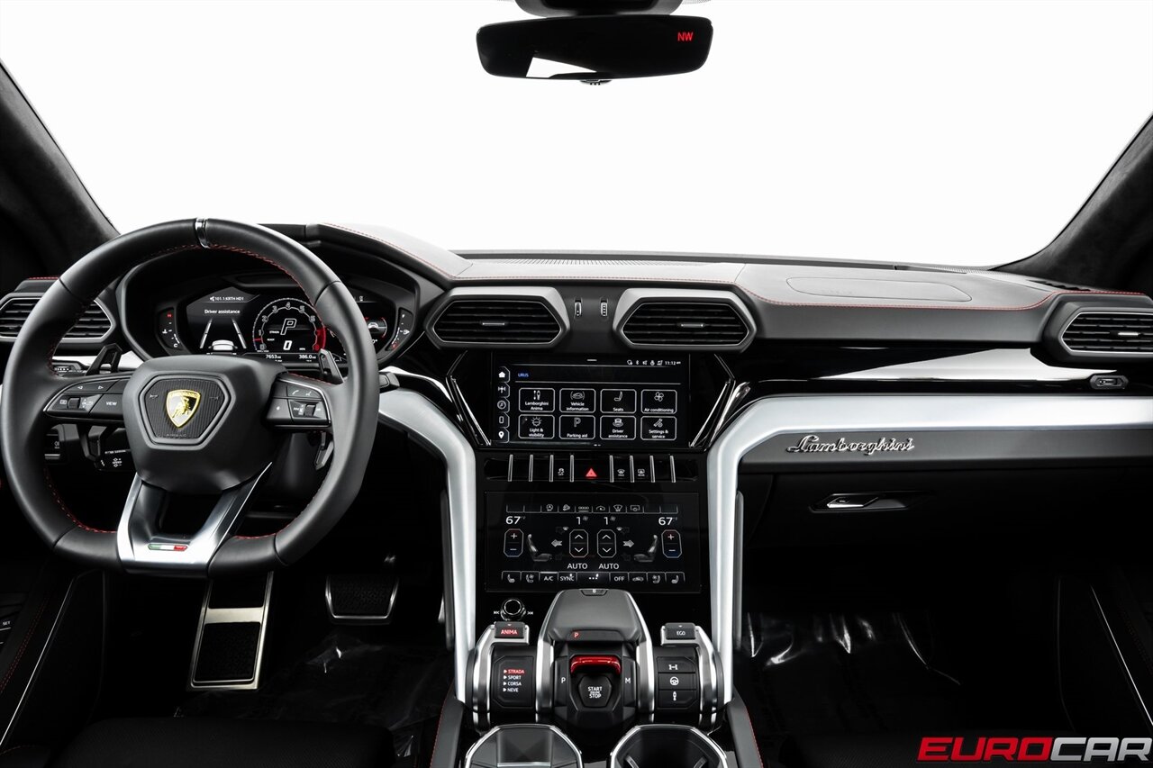 2024 Lamborghini Urus S *PANORAMIC SUNROOF * IMMACULATE CONDITION*   - Photo 25 - Costa Mesa, CA 92626