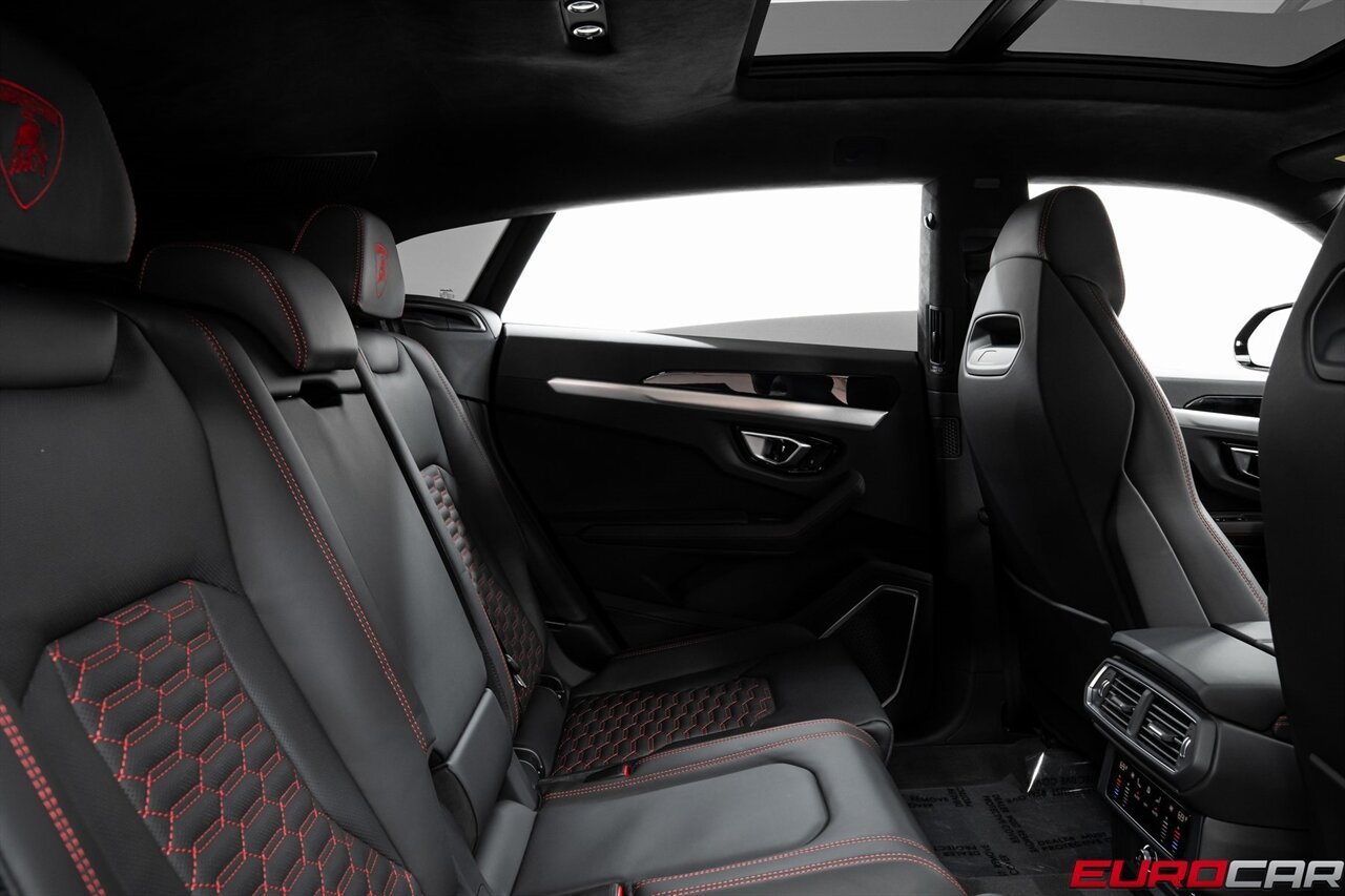 2024 Lamborghini Urus S *PANORAMIC SUNROOF * IMMACULATE CONDITION*   - Photo 37 - Costa Mesa, CA 92626