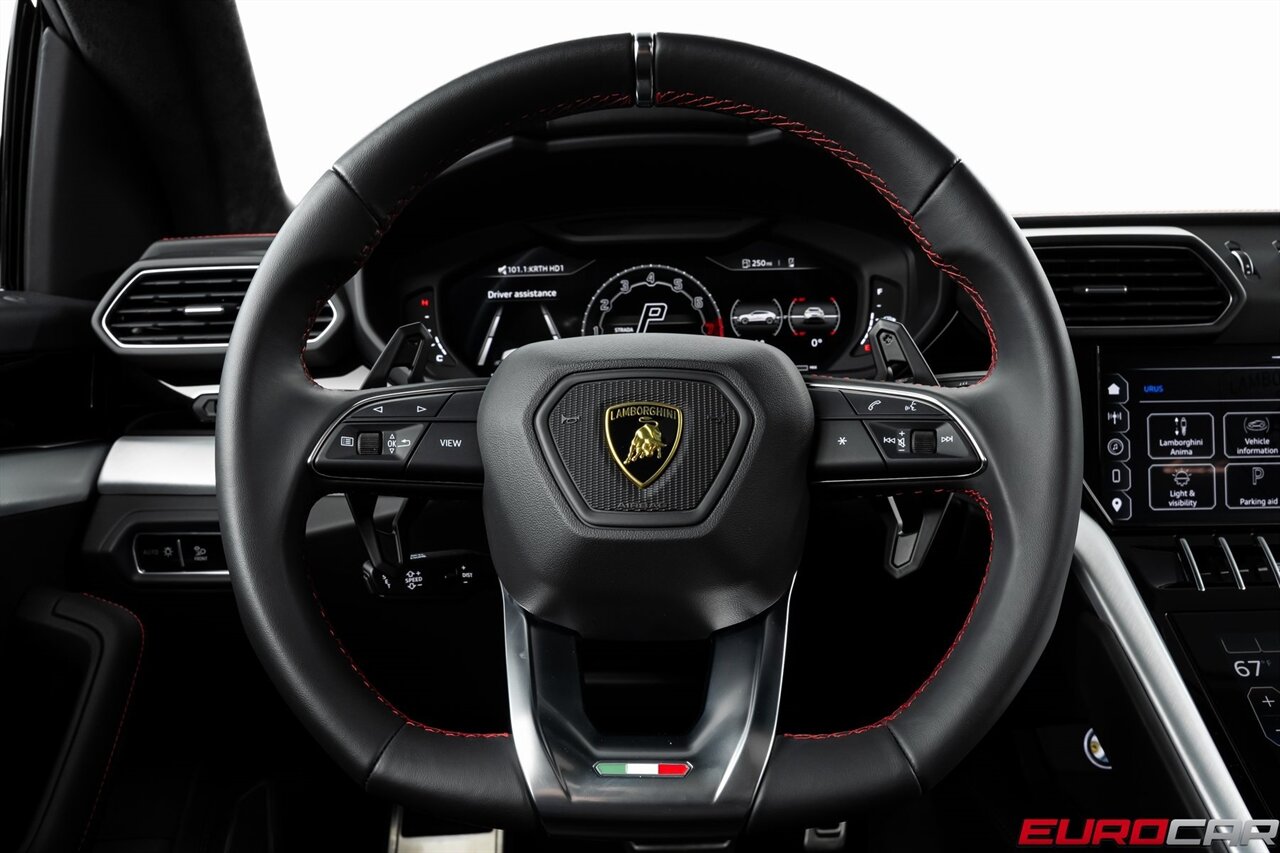 2024 Lamborghini Urus S *PANORAMIC SUNROOF * IMMACULATE CONDITION*   - Photo 28 - Costa Mesa, CA 92626
