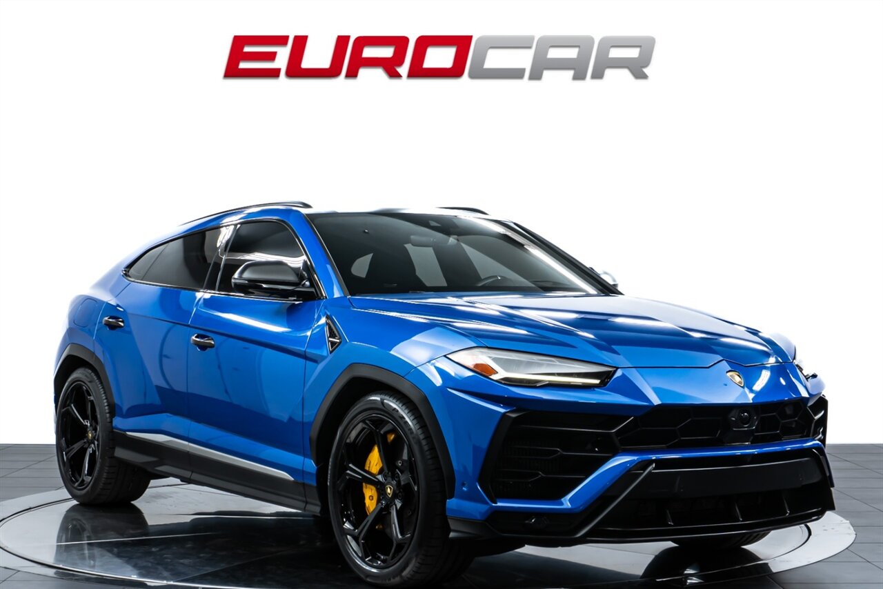 2020 Lamborghini Urus  *CARBON FIBER INTERIOR * GREAT CONDITION* - Photo 7 - Costa Mesa, CA 92626