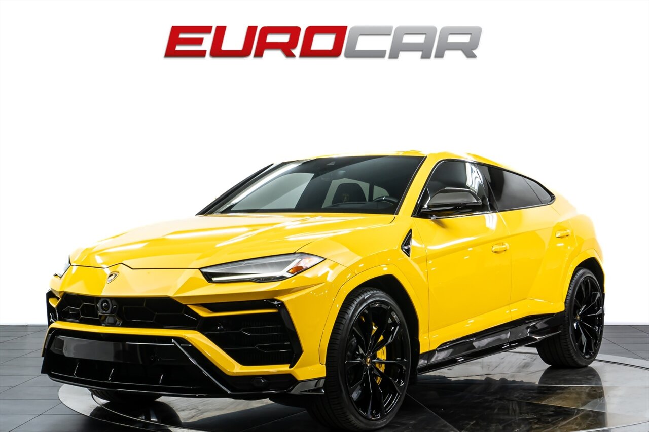 2022 Lamborghini Urus  *STYLE PACKAGE IN HIGH GLOSS BLACK * FULL COMFORT SEATS* - Photo 1 - Costa Mesa, CA 92626