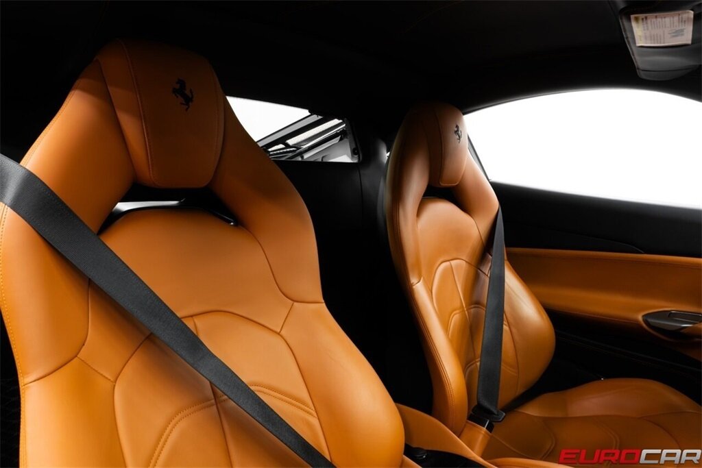 2018 Ferrari 488 GTB  *FULL BODY PPF * SUSPENSION LIFTER * CARBON FIBER STEERING WHEEL W/LEDS* - Photo 44 - Costa Mesa, CA 92626