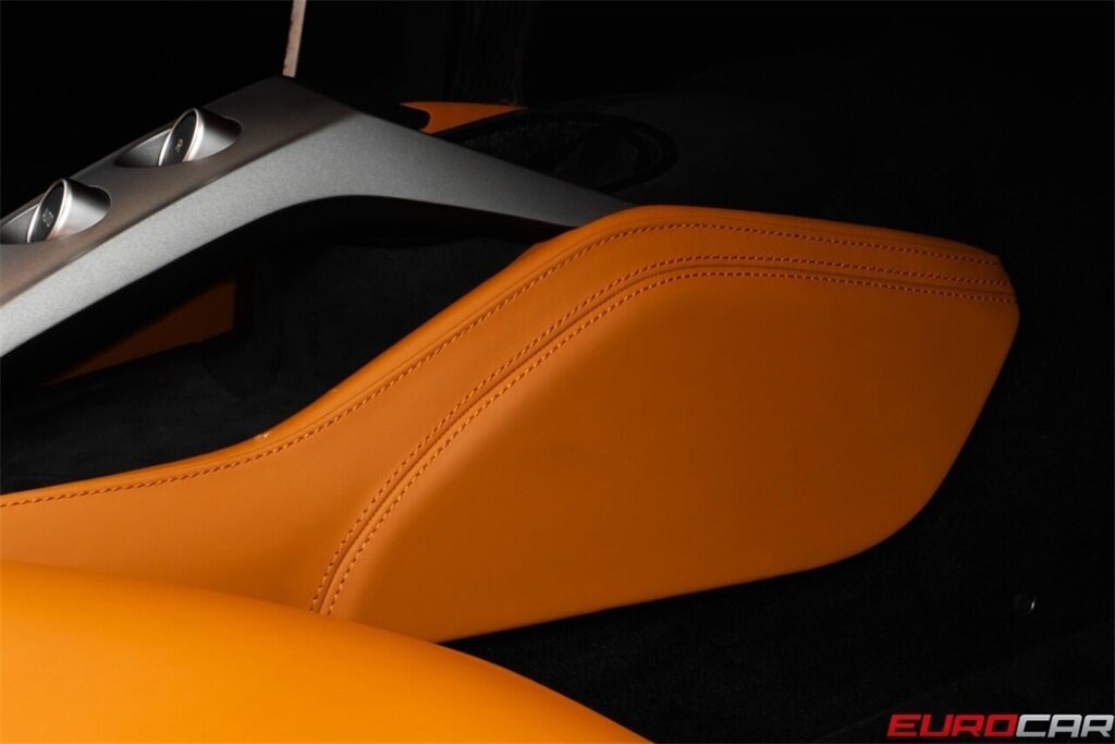 2018 Ferrari 488 GTB  *FULL BODY PPF * SUSPENSION LIFTER * CARBON FIBER STEERING WHEEL W/LEDS* - Photo 42 - Costa Mesa, CA 92626