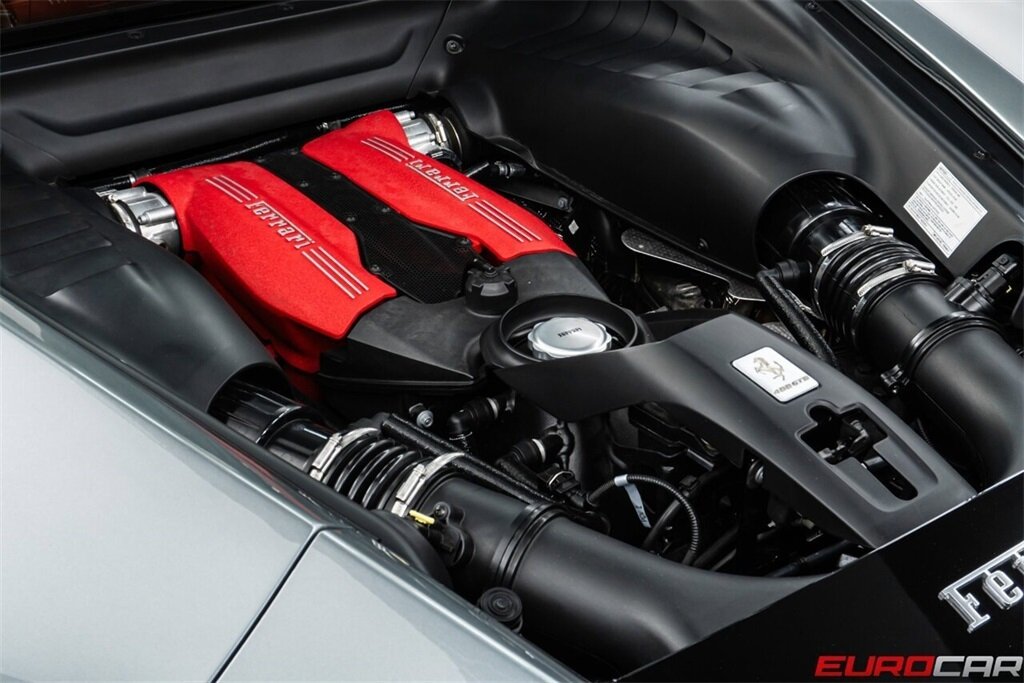 2018 Ferrari 488 GTB  *FULL BODY PPF * SUSPENSION LIFTER * CARBON FIBER STEERING WHEEL W/LEDS* - Photo 21 - Costa Mesa, CA 92626