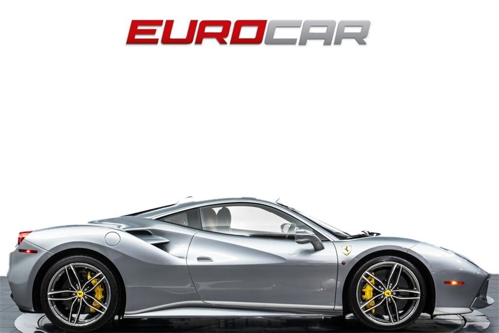 2018 Ferrari 488 GTB  *FULL BODY PPF * SUSPENSION LIFTER * CARBON FIBER STEERING WHEEL W/LEDS* - Photo 6 - Costa Mesa, CA 92626